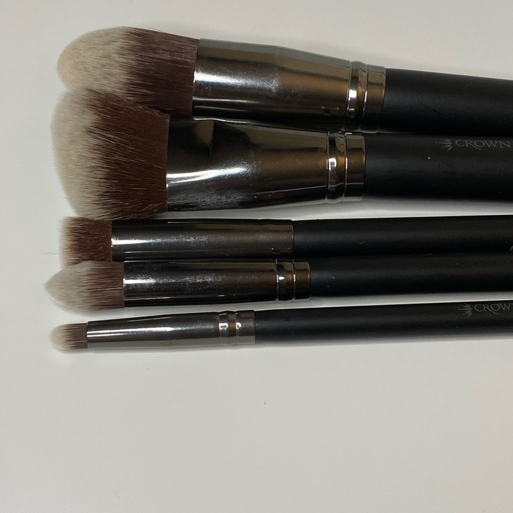 Crown brushes set of 5 brushes